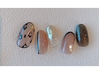 ココ ネイル サロン アンドスクール(COCO.NAIL SALON&SCHOOL)/定額デザイン
