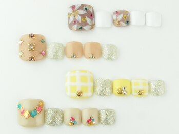 まつげアンドネイル ディアマンローズ(DIAMANT ROSE)/フットネイル付け放題 6600円