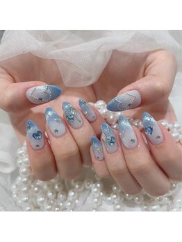 ラビィ 新宿店(Raviy)/マググラデネイル