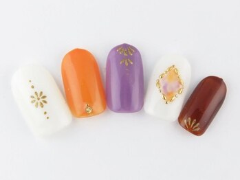 まつげアンドネイル ディアマンローズ(DIAMANT ROSE)/メタリックネイル90分6930円