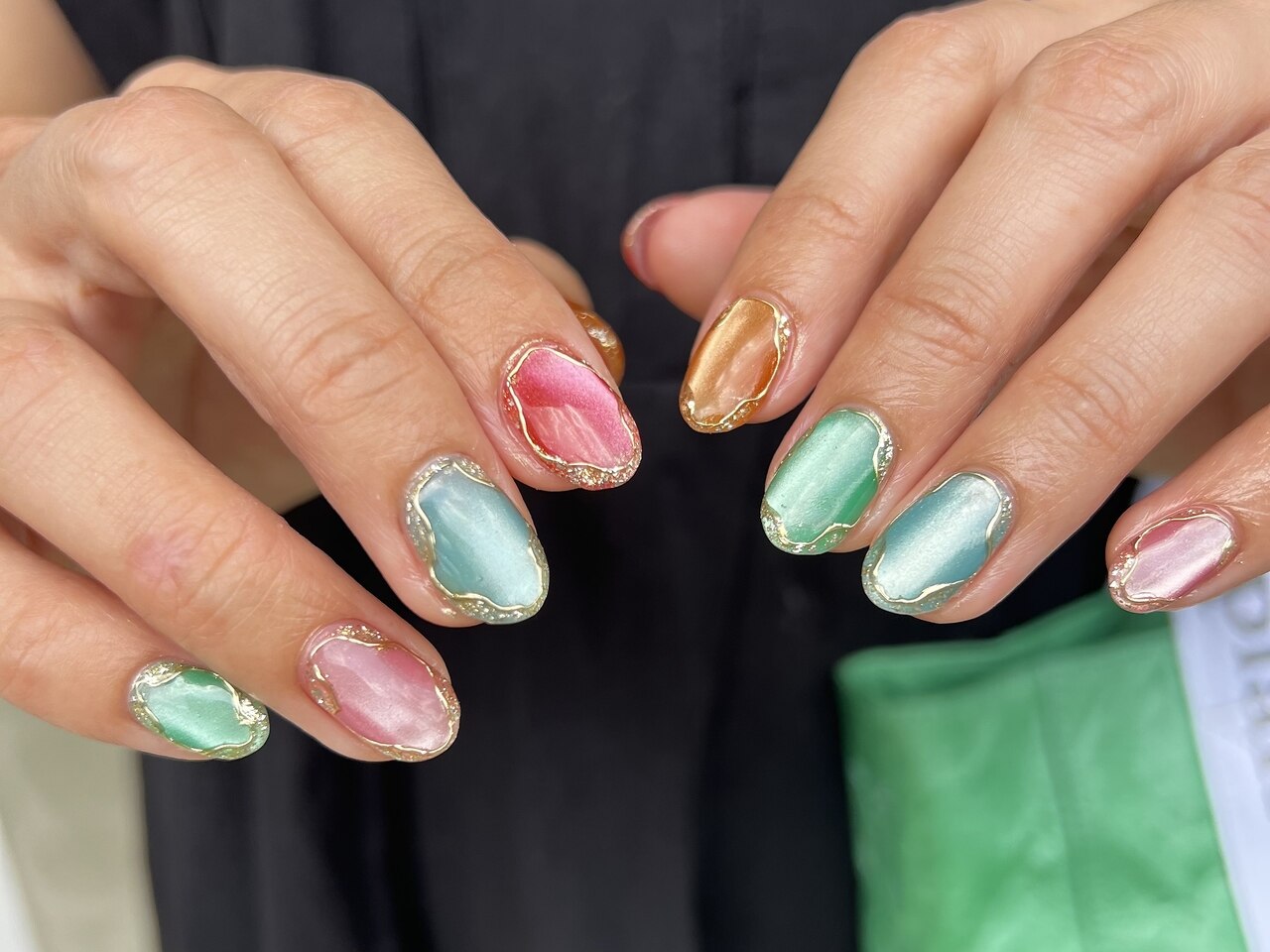 サラソージュ アチワ ネイル(SARA SO-JU ACHIWA NAIL