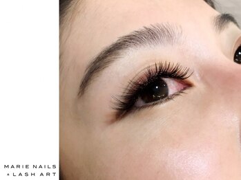 マリー ネイルズアンドラッシュアート モザイクモール港北店(MARIE NAILS & LASH ART)の写真/セーブルorフラットラッシュ100本まで/所要時間60分6600円《ご新規様オフ無料》☆施術者全員美容師免許保持