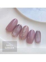 ネイルズガーデン(NAILS GARDEN)/上品ネイル