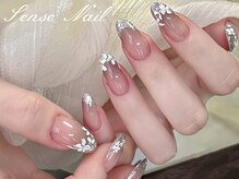 センスネイル(Sense Nail)/落ち着いた大人ネイル