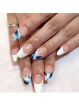 クリスタルネイル ボンベルタ橘店(CRYSTAL NAIL)/アートフレンチネイル