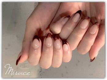 ボルドー大理石フレンチ