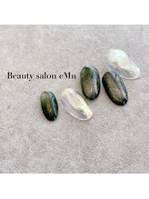 エム(eMu)/サンプルデザイン