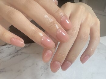 リー(RE)の写真/オフィスでも浮かない上品ネイル☆シンプルだからこそ手が綺麗に見えるカラー選び＆丁寧なケア♪