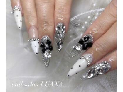 ルアナ(LUANA)の写真