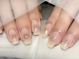 フラッシュマグのチークネイル☆