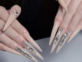 ロングパーツネイル