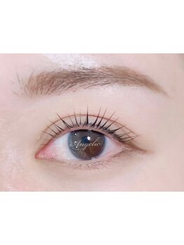 ナチュラル上品な目元にしたい