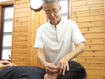 新保鍼灸治療室/施術風景