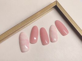 イチゴミルクネイル￥7800