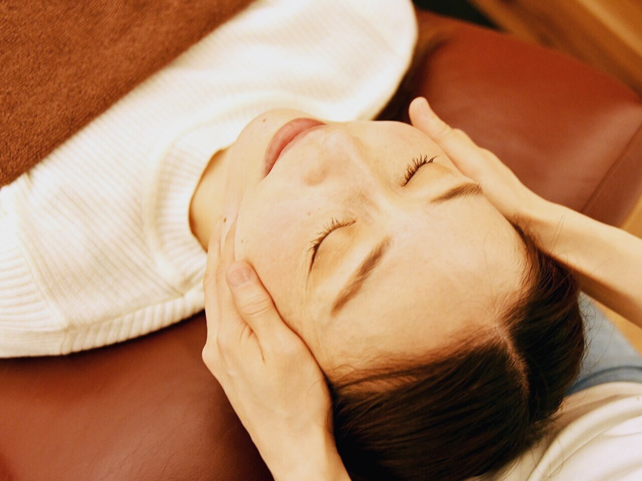 【視界クリア◎】顔ほぐし(目元+フェイスライン)+ヘッドスパ40分5800→4800円