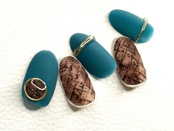 ビューティーサロン ハル(beauty salon haru)/【パイソングリーン】