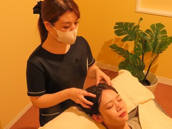 ヘッドミント 千駄木店の写真/凝り固まった頭皮をほぐして、疲労回復☆完全個室の安らぎ癒し空間でリフレッシュ♪リラクゼーション効果◎