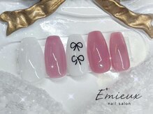 エミュー(Emieux)/ピンクリボンネイル