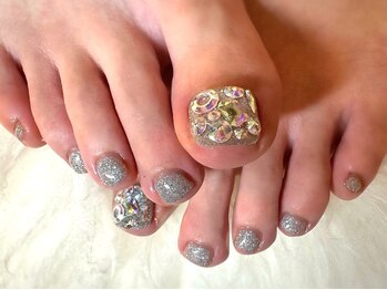 アミュリー ネイル アトリエ(Amury nail atelier)/ストーン ラメ オーロラ 海 大人