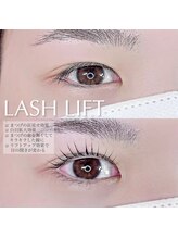 ネイルサロン R/まつげパーマ