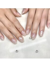 ホワイトちゅるんハートネイル