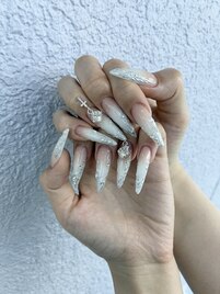 ホワイトロングスカルプ