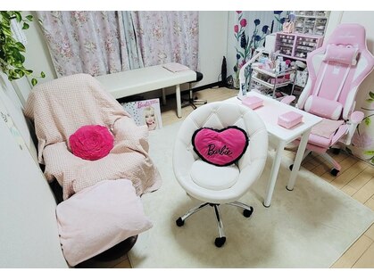 ネイル スワンベリーの写真