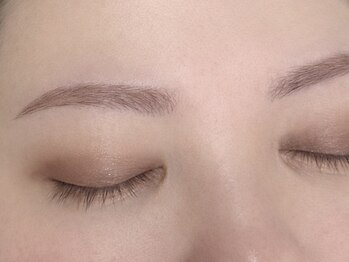 アールプラス 新宿(ar+)/眉毛ワックス　担当:miki