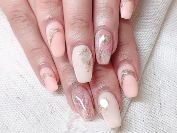 ビーカラフル 渋谷店(Becolorful)/エレガントネイルアート