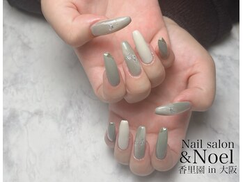 ノエル(Noel)/グリーン×もやもやネイル