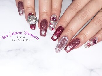 アン ジョーヌドラゴ/【ロングネイル】ハートパンチ