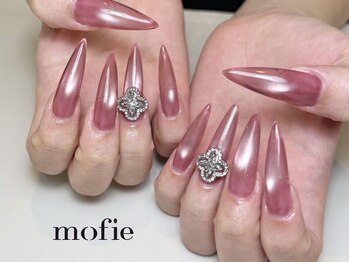 モフィ(mofie)/シルキーマグネットネイルby YUI