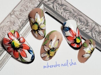 ミケネコネイル社/