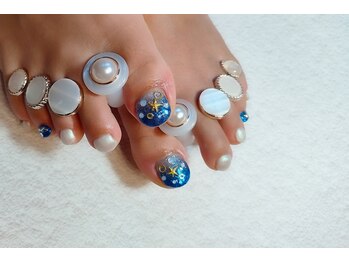 アンドナイン(&9)/フットネイルデザイン