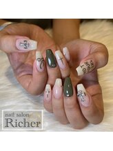 エスフィーネイルサロン リシェル(Esfy nailsalon Richer)/緑ネイル