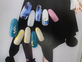 トレンド秋ネイル