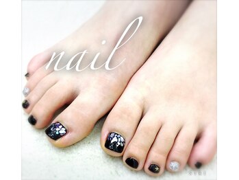 シキ(SIKI)/ダークカラー×シェルで夏らしく