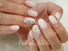 スタイリッシュネイルズ(Stylish Nails)/エレガントホワイトグラデ