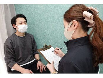 スター 新宿 新宿御苑(★STAR)/カウンセリング風景