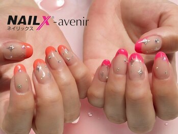 ネイリックス アヴェニール(NAILX avenir)/左右アシメカラー