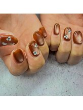 サロンドティス 学芸大学(salon de tis)/マグネットネイル