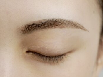 ダイヤンモンドアイズ 新宿マルイ本館店(DIAMOND EYES)/クールアーチ