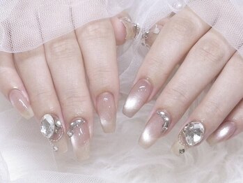 バベル 新町店(Babel)の写真/フィルイン対応で自爪に優しくネイルを楽しめる♪甘皮や爪の凹凸を整え清潔感溢れる手元に!自爪育成にも◎