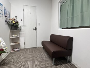 あおば接骨院/落ち着いた待合室♪