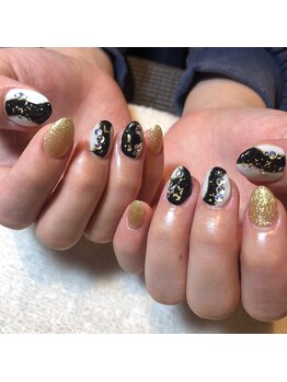 ジェイノヴァール(Jnovart)/