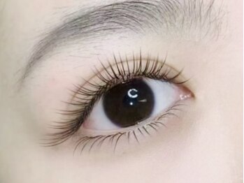 エムサロン(M Salon)の写真/低価格が魅力【セーブル60本¥3500/フラットラッシュ60本¥4000/ボリュームラッシュ200本¥5000】アイパック付