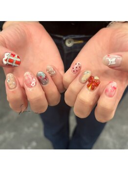 シー(SHE)/個性派ネイル