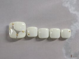 ホワイト変形フレンチ￥8480