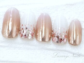 ラグジュアリー ネイルズ(Luxury Nails)/ゴージャス*ミラーNail