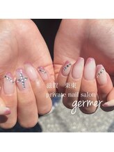 ジェルメ(germer)/ピンクの変形フレンチ♪